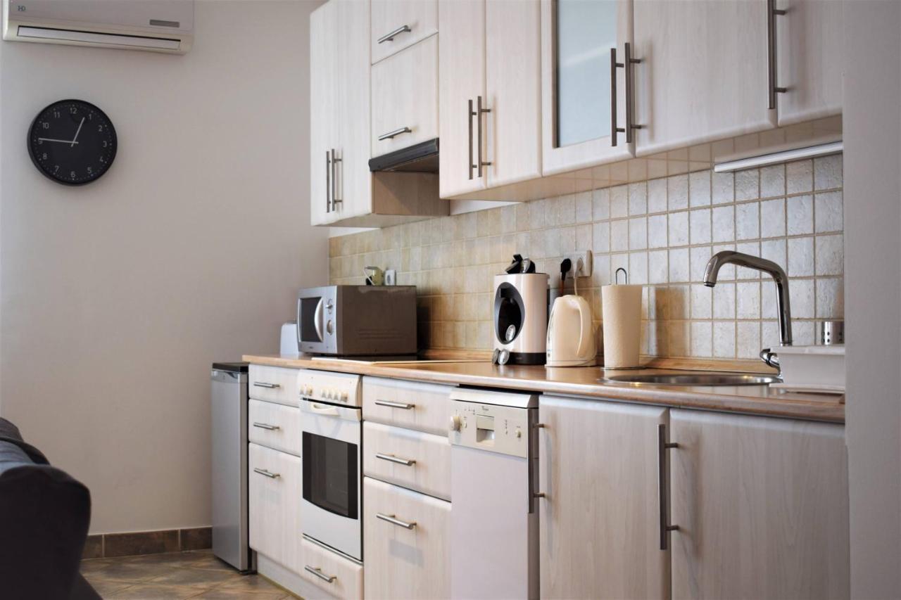 Cosy Apartment In Budapest Downtown With Free Garage Parking — Photos 2
